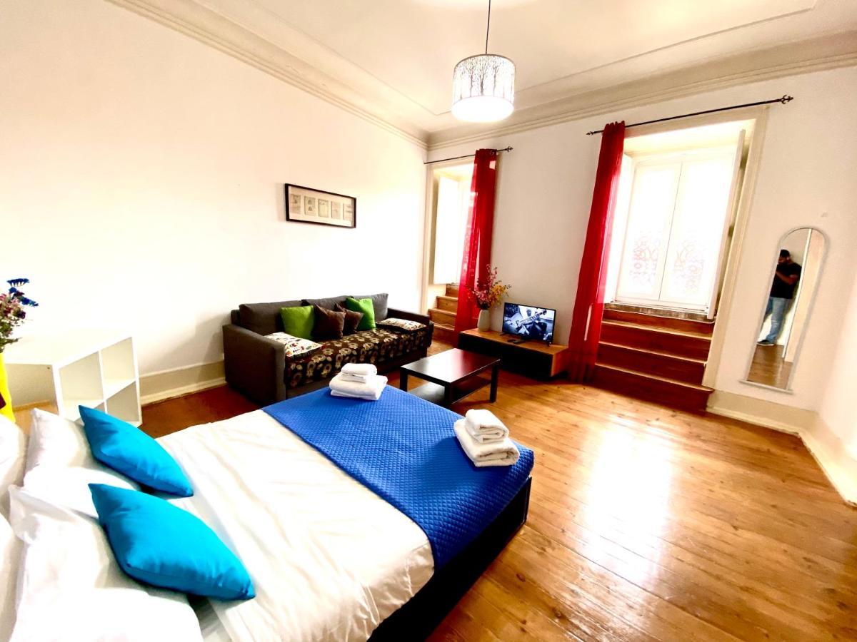 Classic Chiado 1 - Central Guest House Room With Shared Bathroom Lisboa 外观 照片